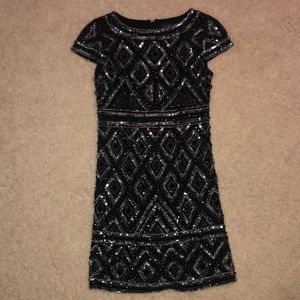 Adrianna Papell Black Sequin Beaded Dress Size 2P